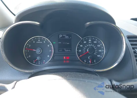 2018 Kia Forte Lx z USA, uszkodzony, nr VIN 3KPFK4A7XJE234467